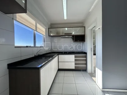 Foto Apartamento com 2 Dormitórios