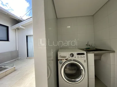 Foto Casa com 3 Dormitórios