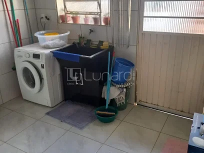 Foto Casa com 3 Dormitórios