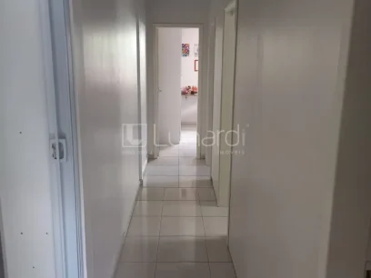Foto Casa com 3 Dormitórios