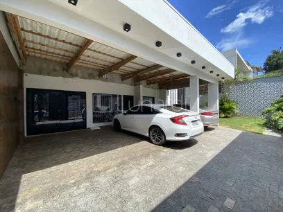 Foto Casa com 3 Dormitórios