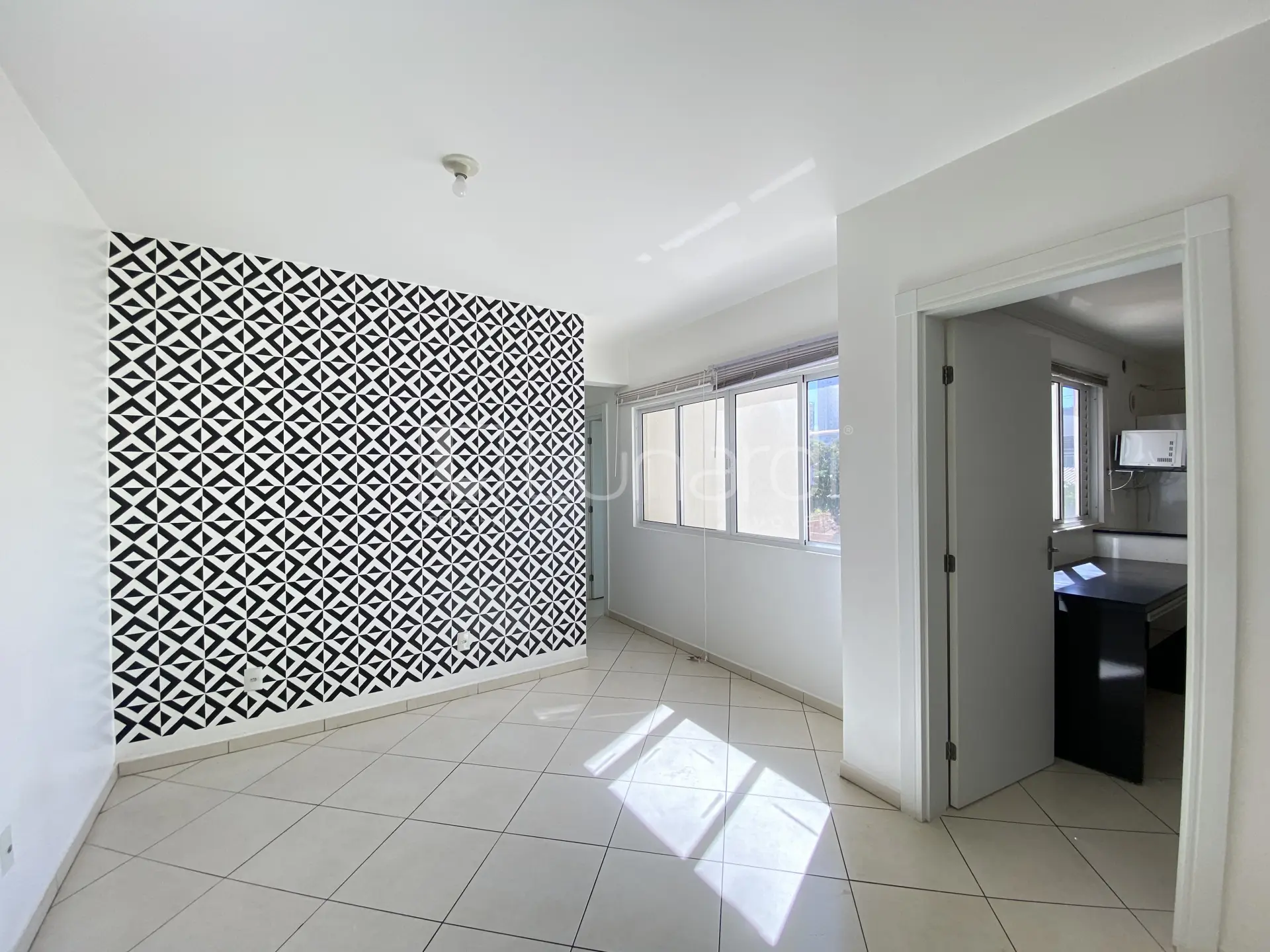 Foto Apartamento com 2 Dormitórios