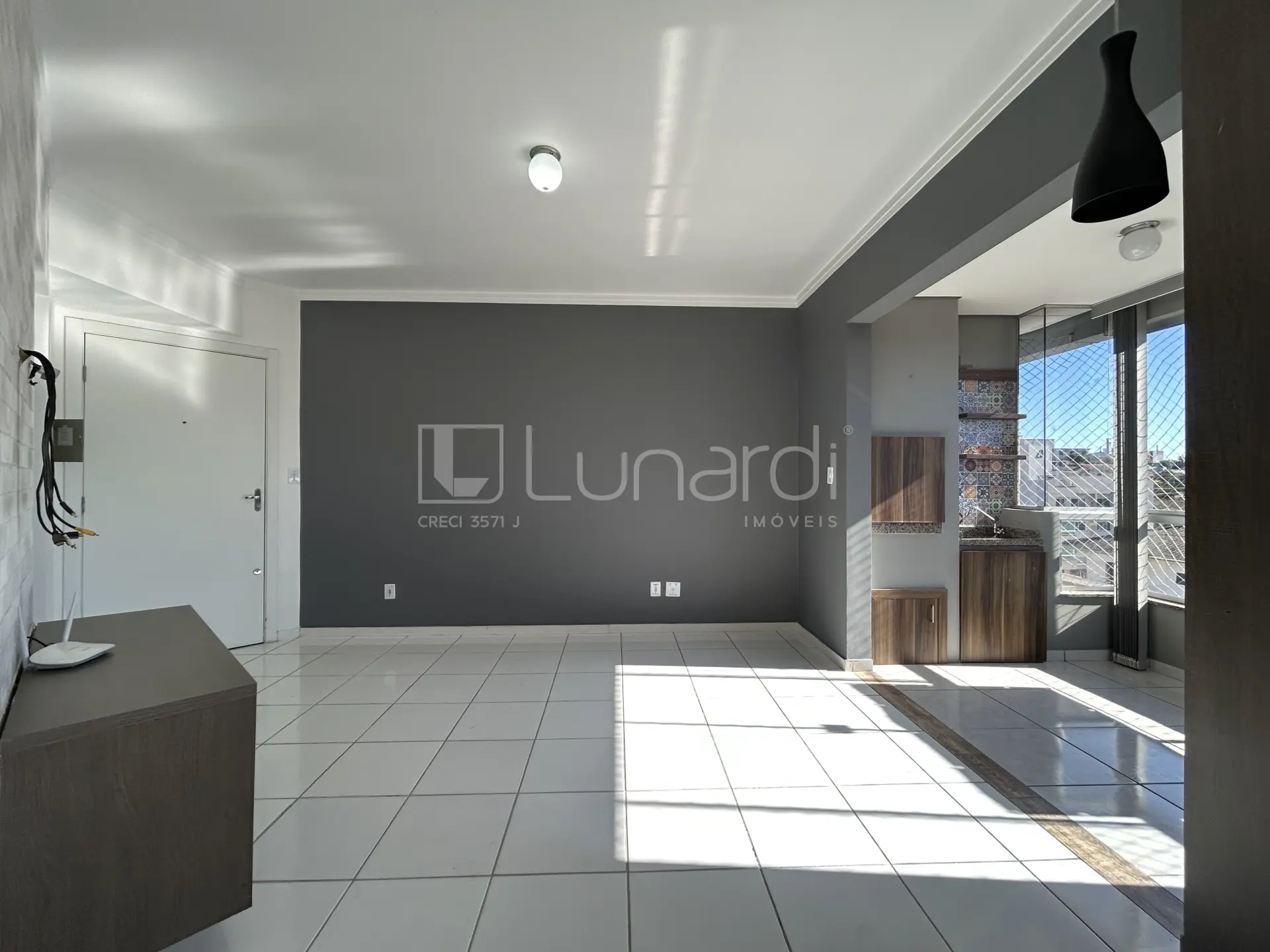 Apartamento à venda com 2 dormitórios, 1 banheiro, 2 vagas de garagens e 66m² de área privativa no bairro São Cristóvão