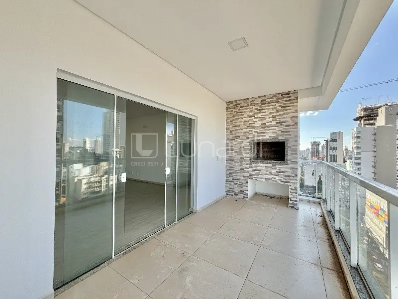 Foto Cobertura com 4 Dormitórios