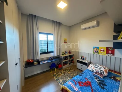 Foto Casa com 3 Dormitórios