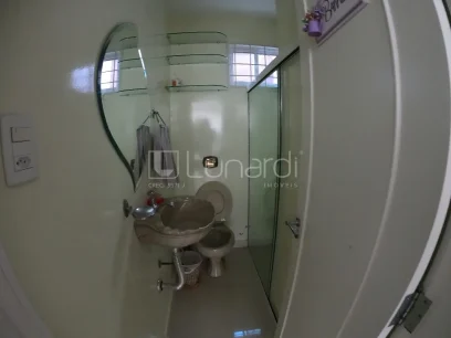 Foto Casa com 5 Dormitórios