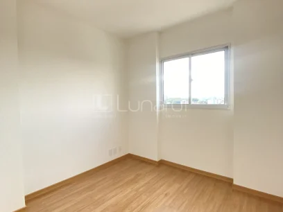 Foto Apartamento com 2 Dormitórios