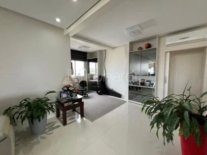 Foto Apartamento com 3 Suítes