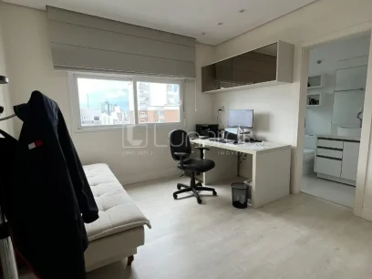 Foto Apartamento com 3 Suítes