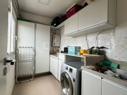 Foto Apartamento com 3 Suítes