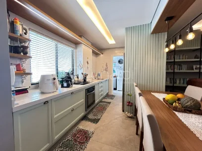 Foto Apartamento com 3 Dormitórios