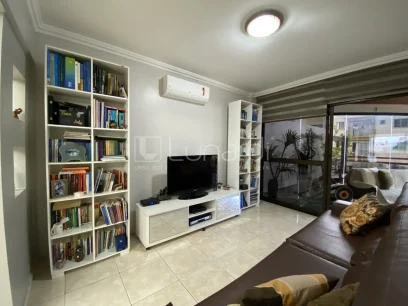 Foto Apartamento com 3 Dormitórios