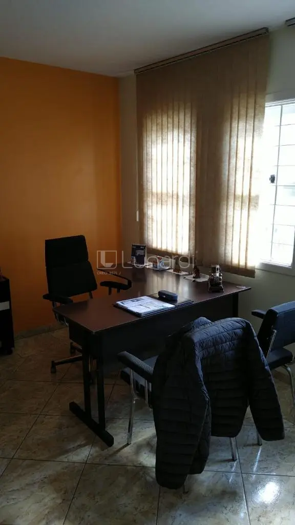 Foto Casa com 3 Dormitórios