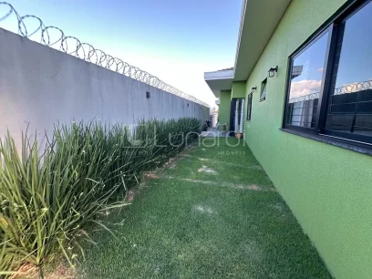 Foto Casa com 3 Dormitórios