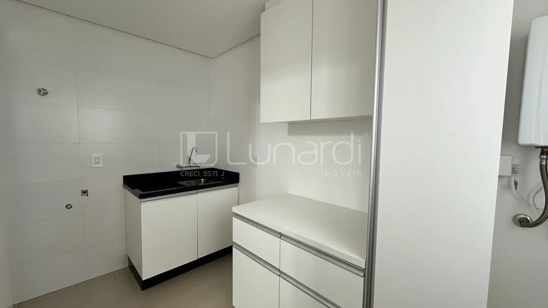 Foto Apartamento com 3 Dormitórios