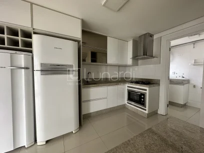 Foto Apartamento com 3 Dormitórios