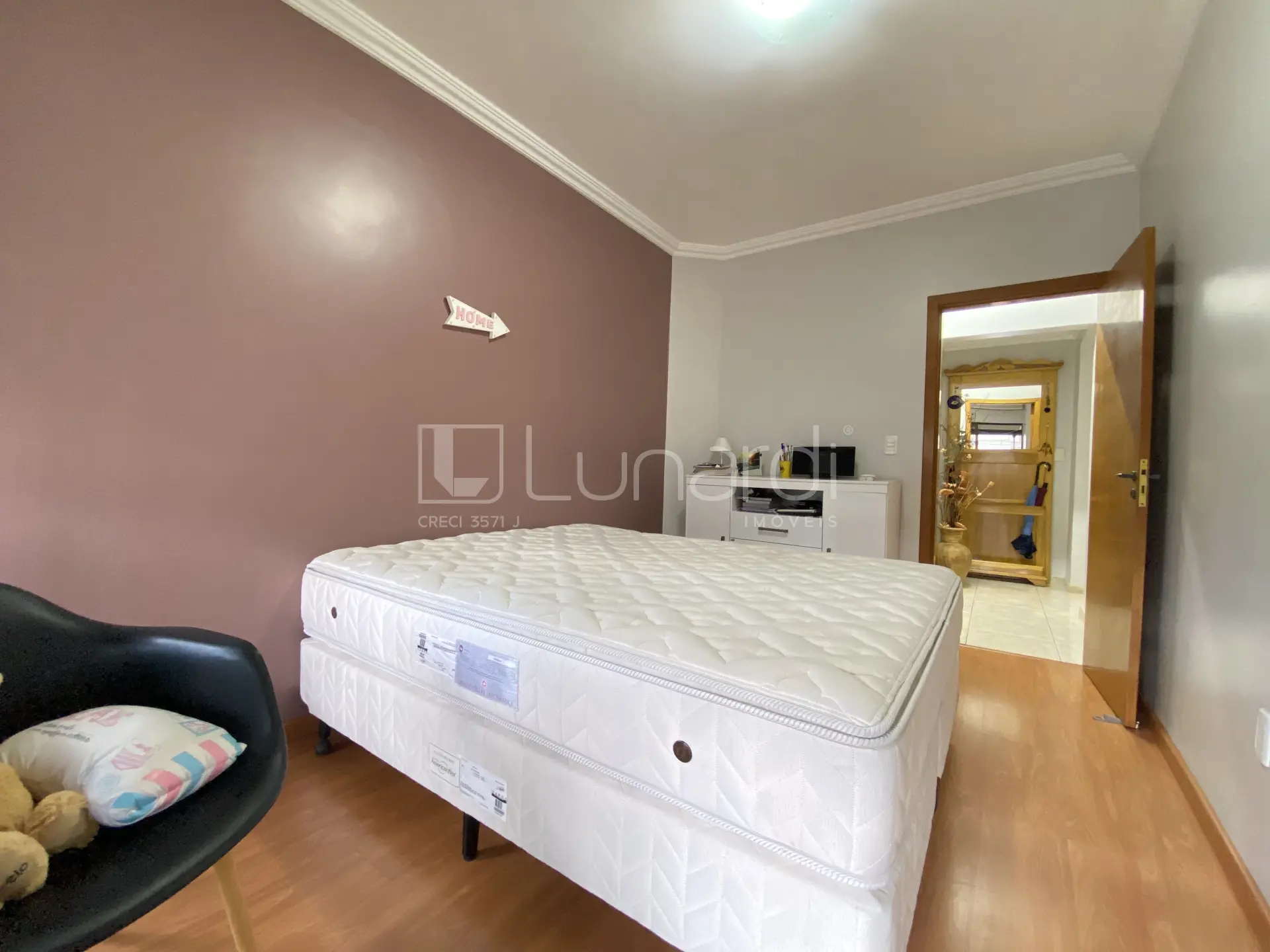 Foto Apartamento com 3 Dormitórios