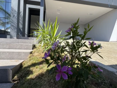 Foto Casa com 3 Dormitórios