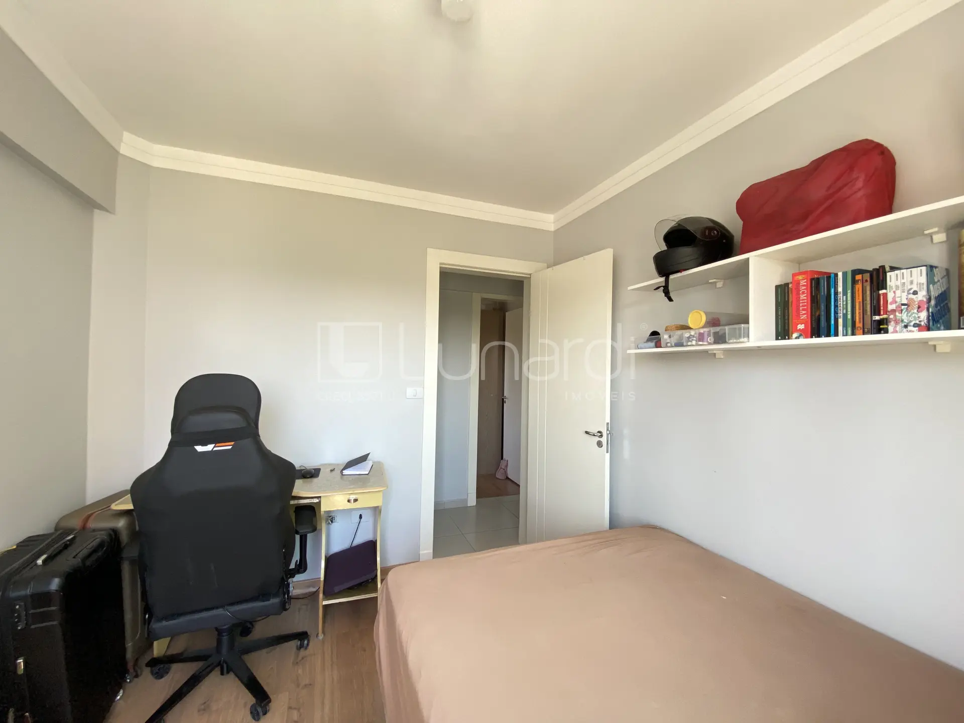 Foto Apartamento com 3 Dormitórios