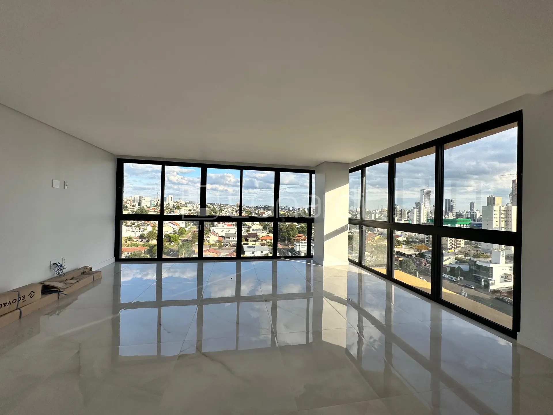 Foto Apartamento com 3 Dormitórios