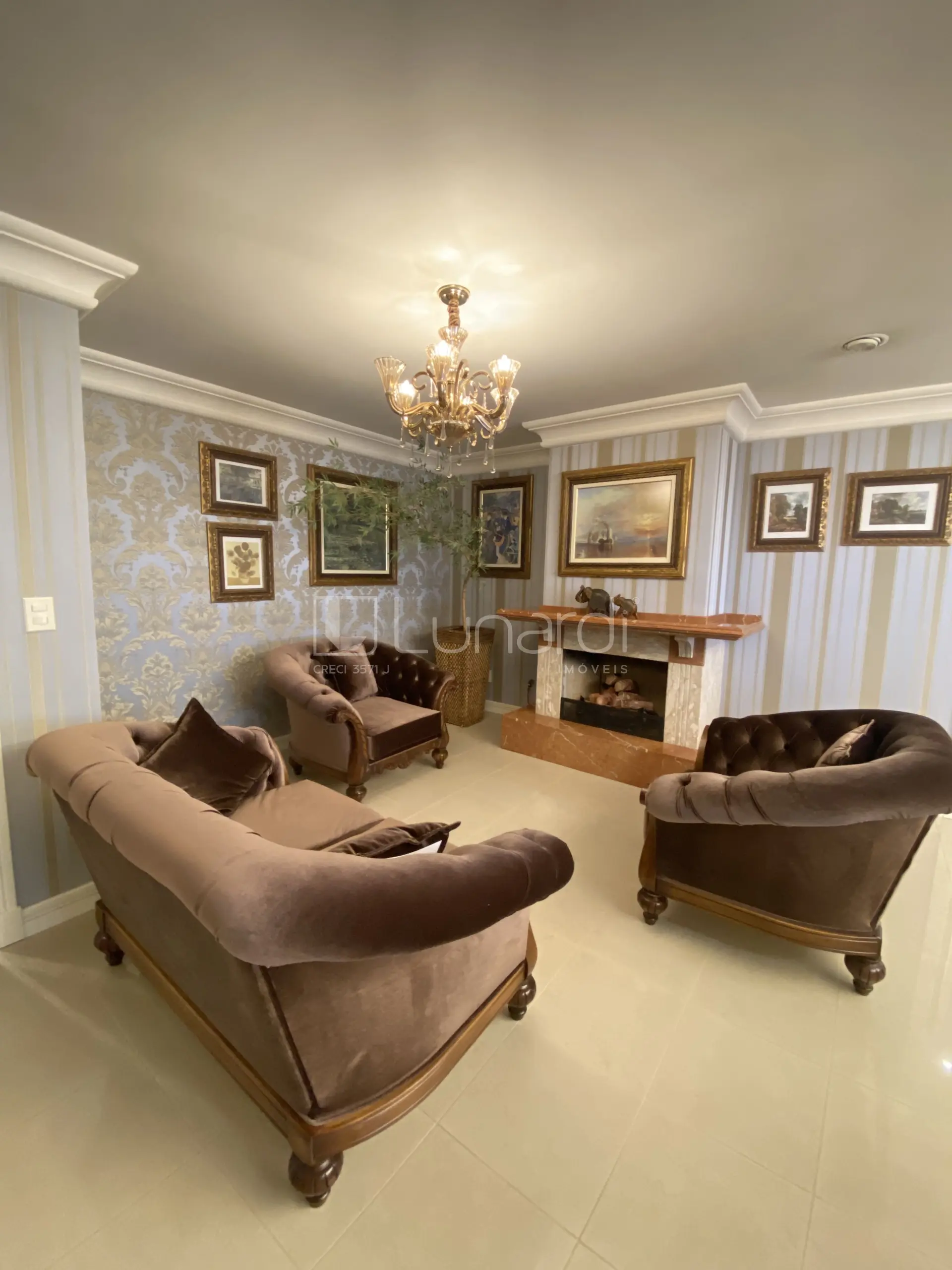 Foto Apartamento com 3 Suítes