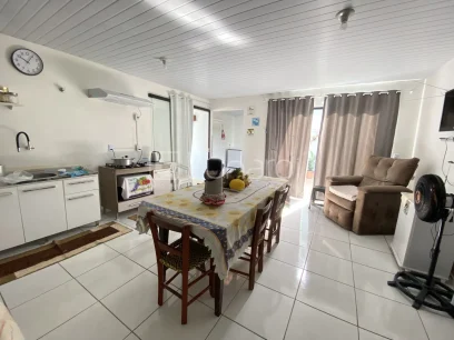 Foto Casa com 3 Dormitórios