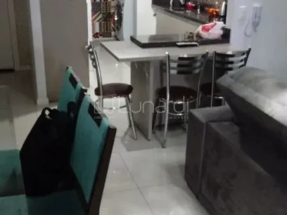 Foto Apartamento com 3 Dormitórios