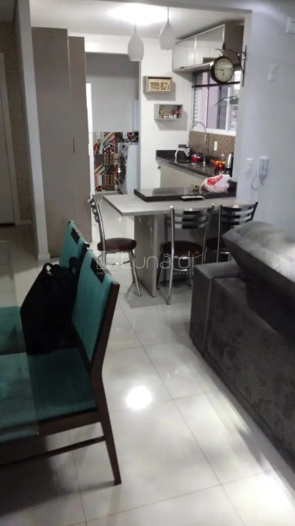 Foto Apartamento com 3 Dormitórios