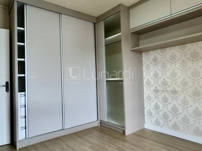 Foto Casa com 3 Dormitórios