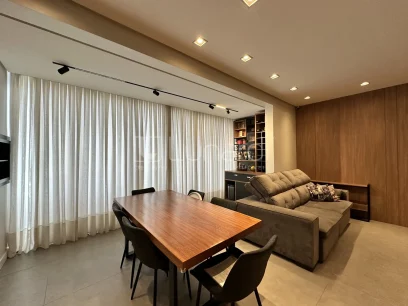 Foto Apartamento com 3 Dormitórios