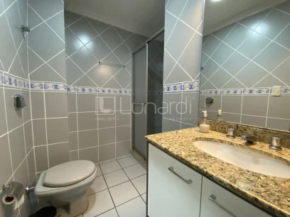 Foto Apartamento com 3 Dormitórios