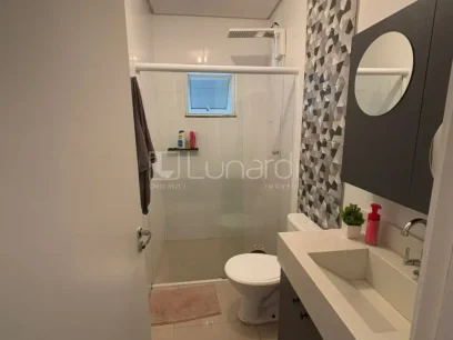 Foto Casa com 2 Dormitórios