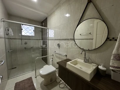 Foto Casa com 3 Dormitórios