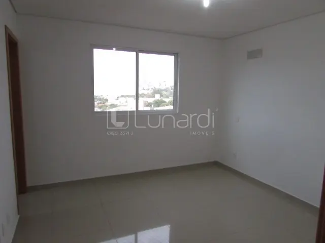 Foto Apartamento com 3 Dormitórios