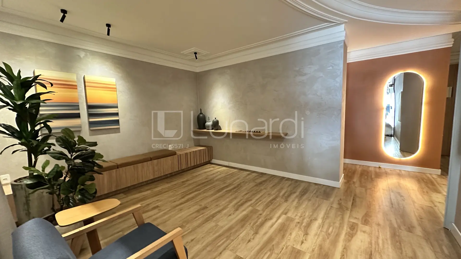 Foto Apartamento com 3 Dormitórios