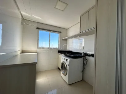 Foto Apartamento com 3 Dormitórios
