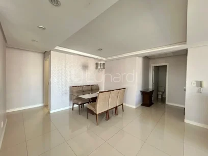 Foto Apartamento com 3 Dormitórios