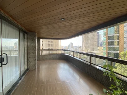 Foto Apartamento com 3 Suítes