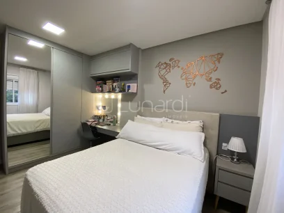 Foto Apartamento com 3 Dormitórios