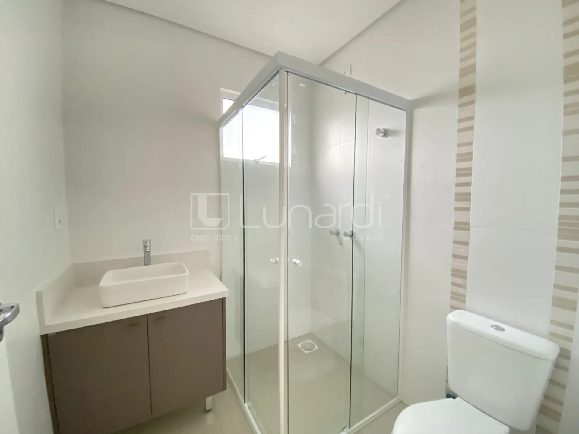 Foto Apartamento com 3 Dormitórios