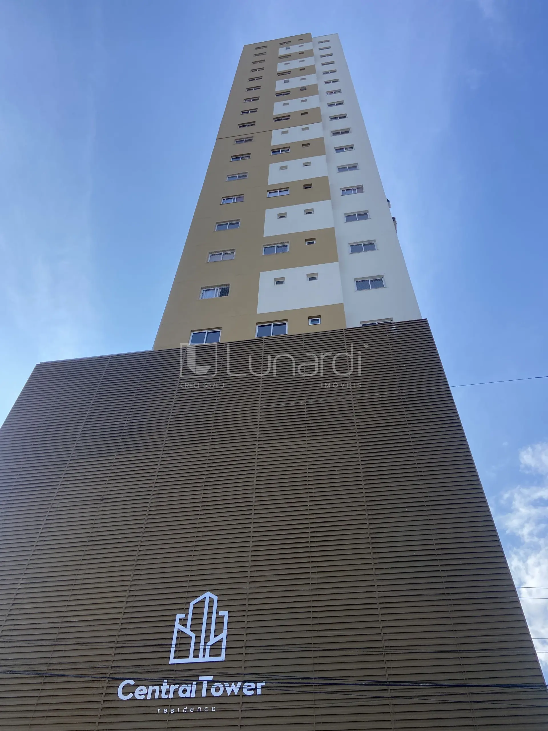 Foto Apartamento com 2 Dormitórios