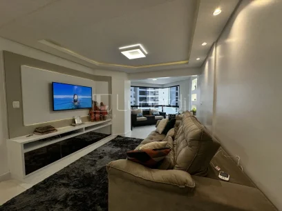 Foto Apartamento com 3 Dormitórios