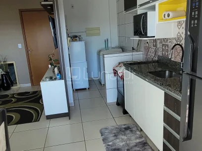 Foto Apartamento com 2 Dormitórios