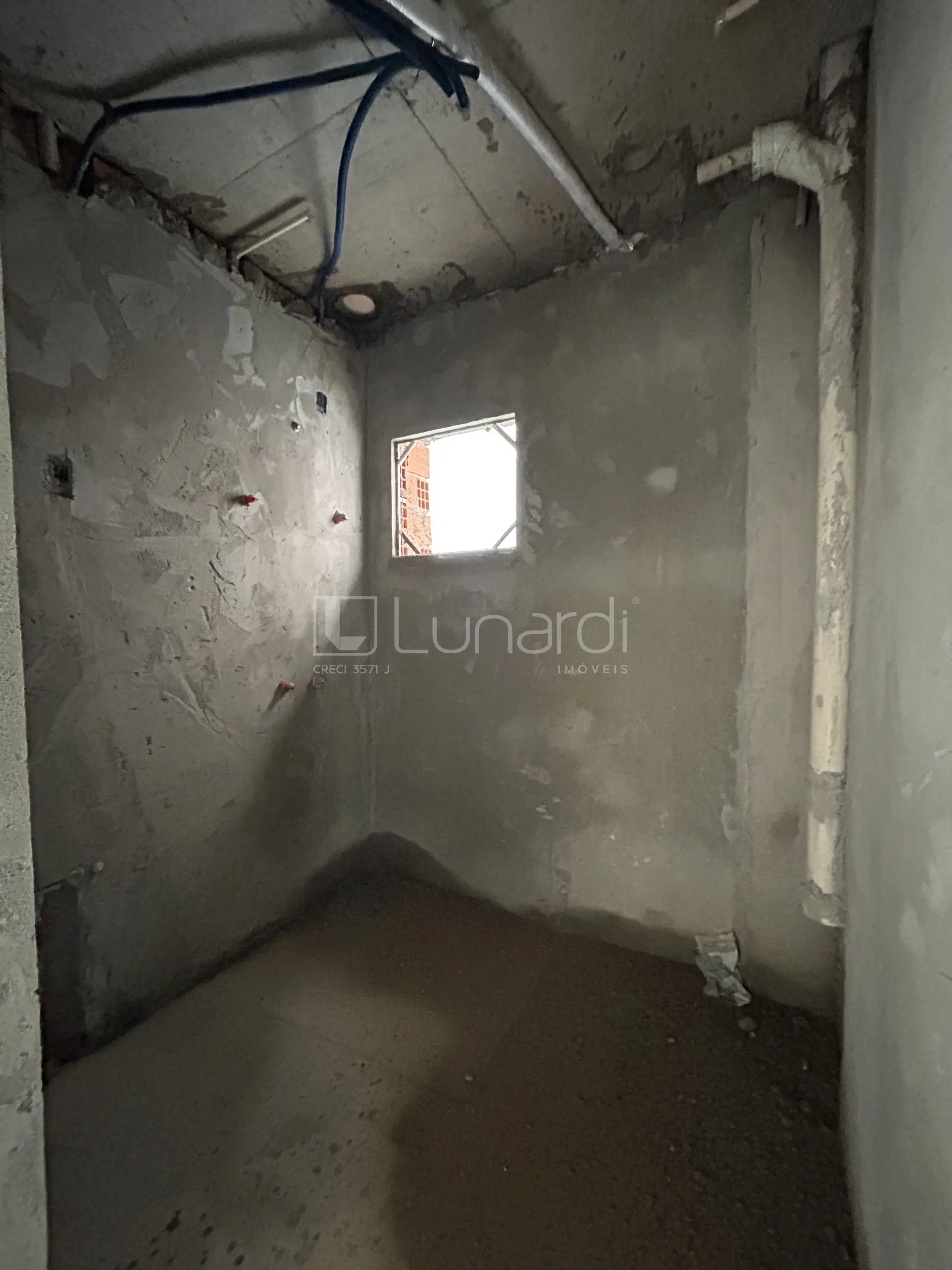 Foto Apartamento com 2 Dormitórios