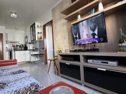 Apartamento com 2 Dormitórios