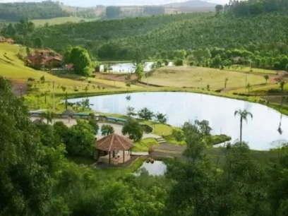 Foto Casa com 3 Dormitórios