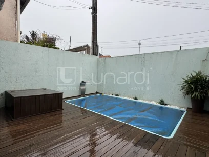 Foto Casa com 2 Dormitórios