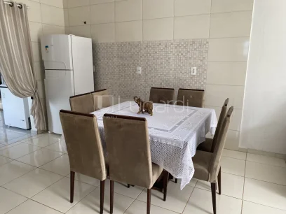 Foto Casa com 3 Dormitórios