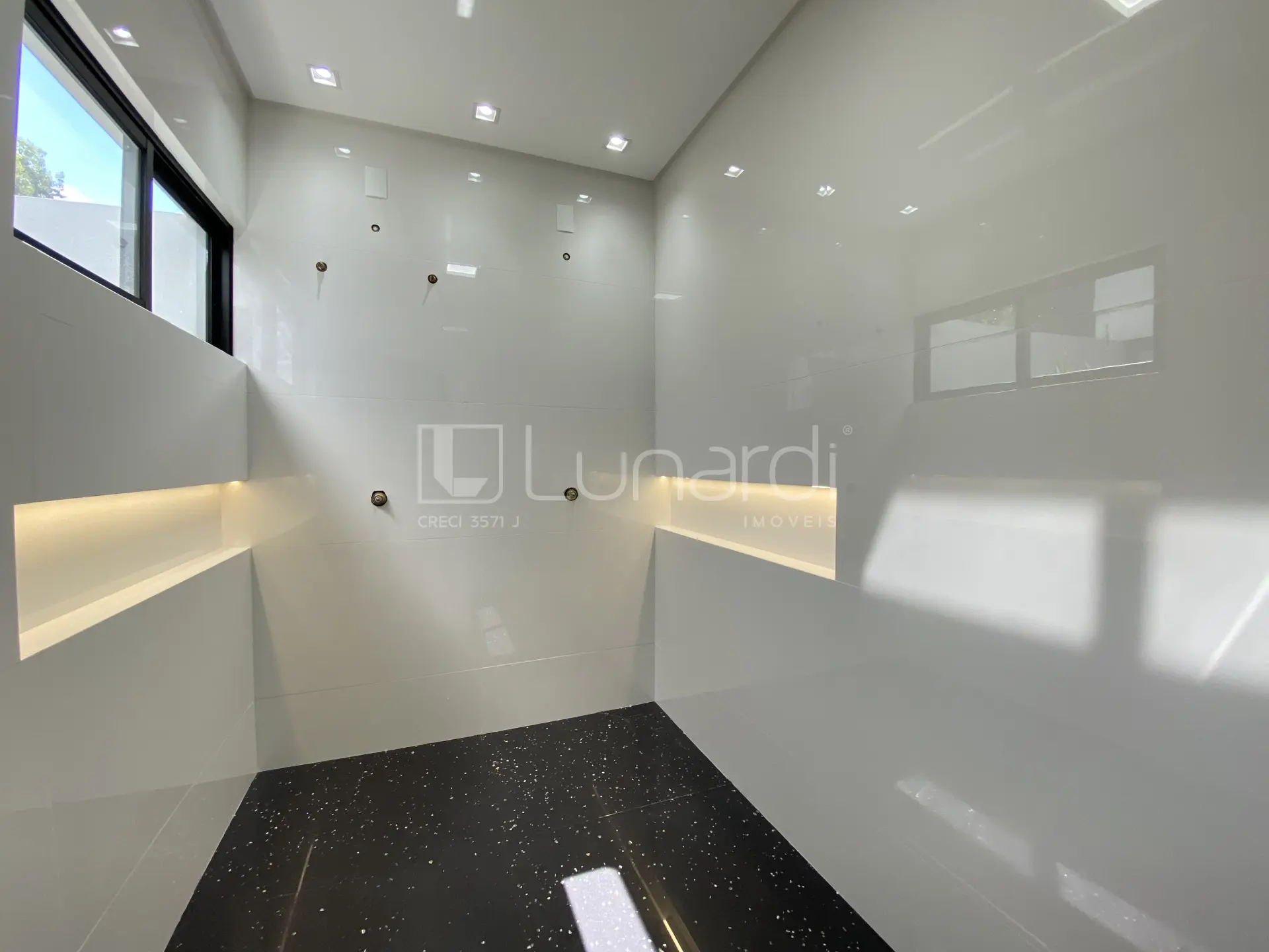 Foto Casa com 3 Suítes