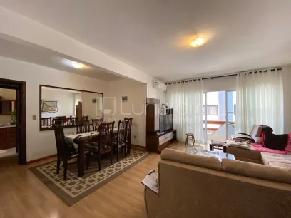 Foto Apartamento com 3 Dormitórios